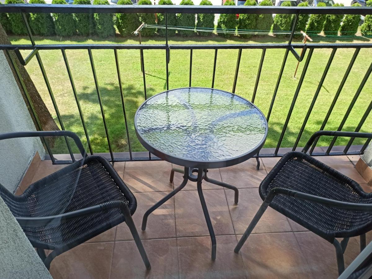 Ferienwohnung Na Sadowej Grodzisk Mazowiecki Exterior foto